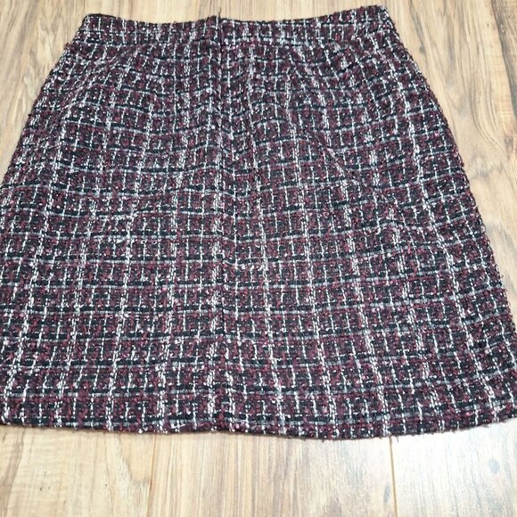 LOFT Dresses & Skirts - Loft Petite Burgundy Tweed Skirt size 2P
